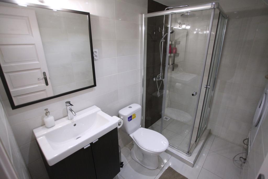 Chain Bridge Apartment Βουδαπέστη Δωμάτιο φωτογραφία